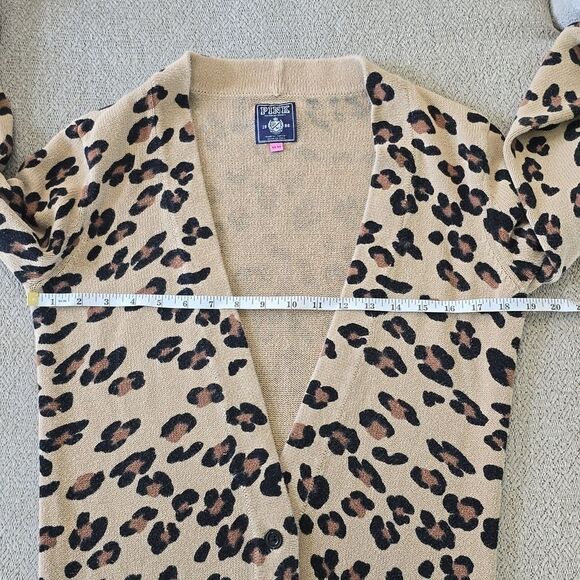 Victoria's Secret Pink Brown Tan Cheetah Print Cardigan - Size Medium - Picture 7 of 15